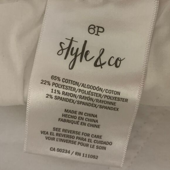 Style & Co White Jean Shorts Mid Rise Size 6P - Picture 6 of 6